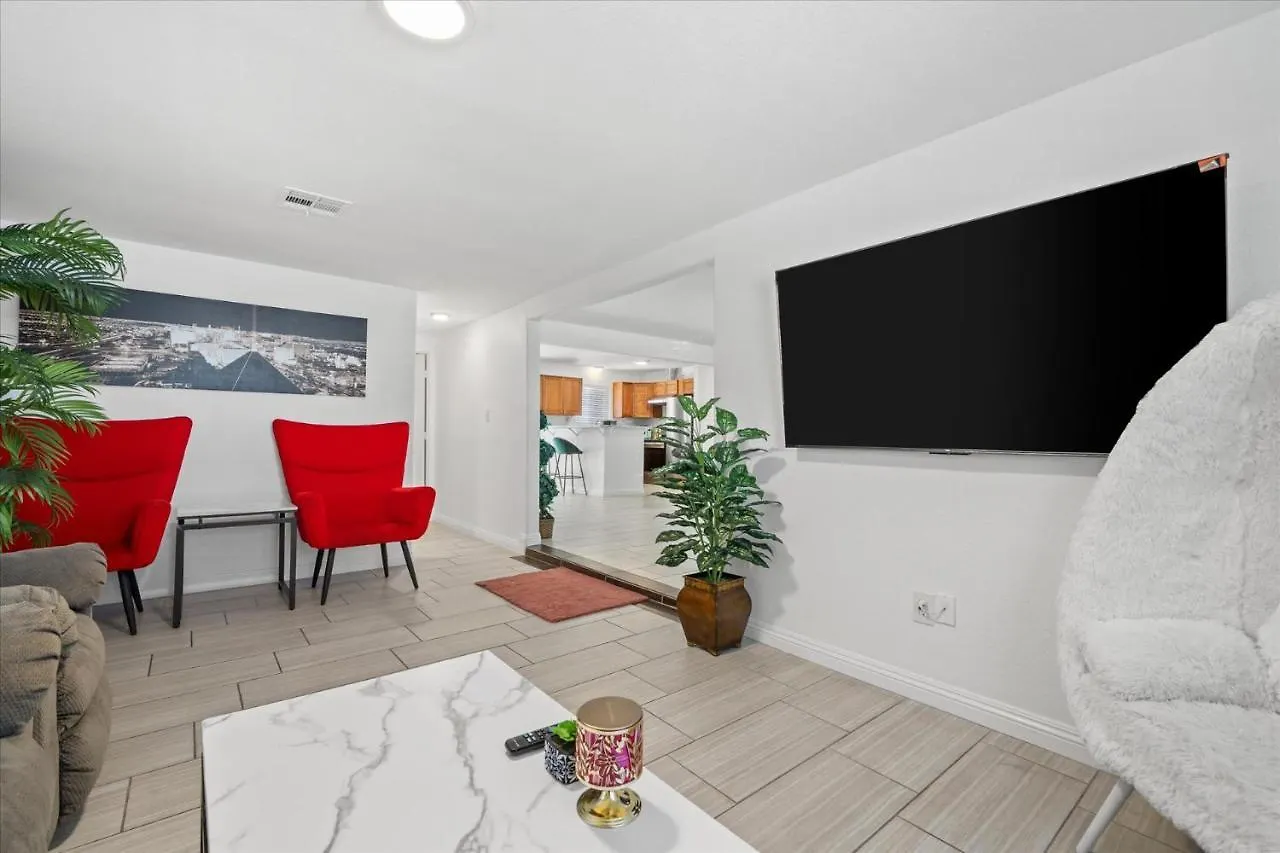Casa vacanze 5 Mins To Las Vegas Strip, Casinos, Conventions, F1, Free Fast Wifi, 5 Roku Tvs, Massage Chair
